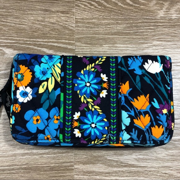 vera bradley midnight blues wallet